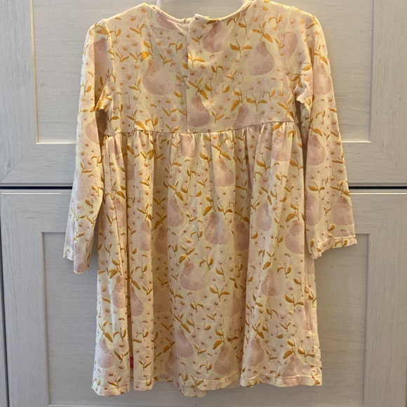 Magnetic Me Gold Pear Dress and Pant Set 3T EUC - Picture 4 of 7